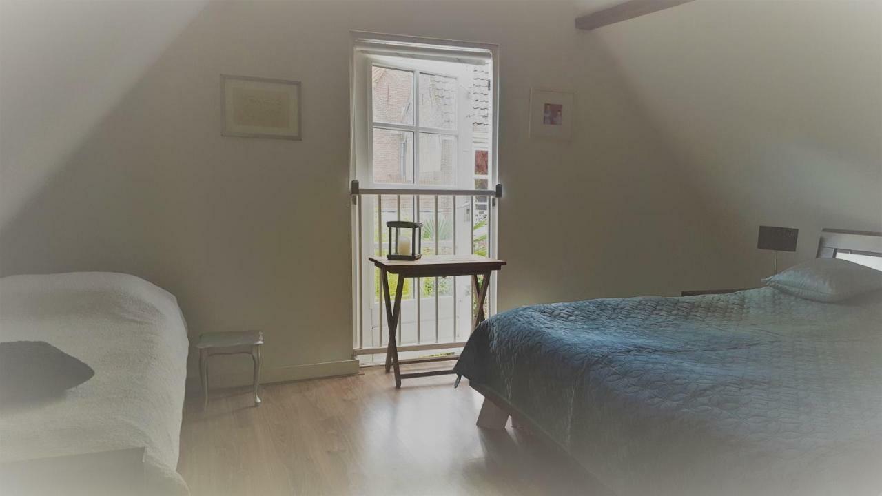 De Monnick Bed & Breakfast โมนนิคเคินดาม ภายนอก รูปภาพ